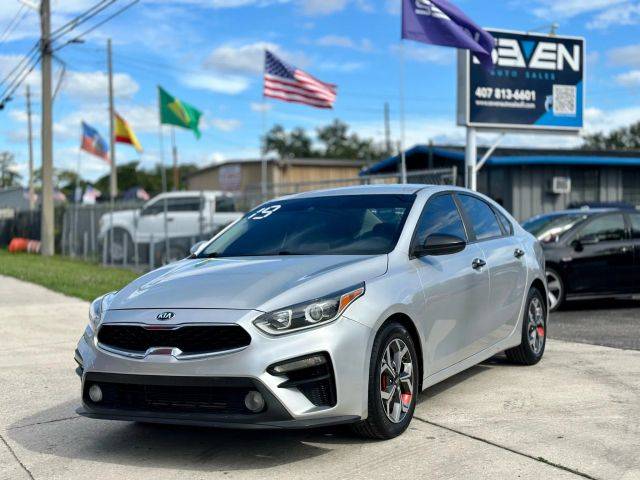 2019 Kia Forte LXS FWD photo