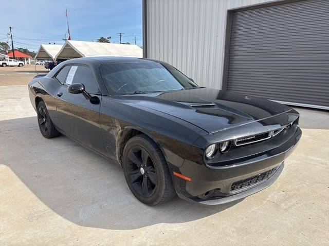 2019 Dodge Challenger SXT RWD photo