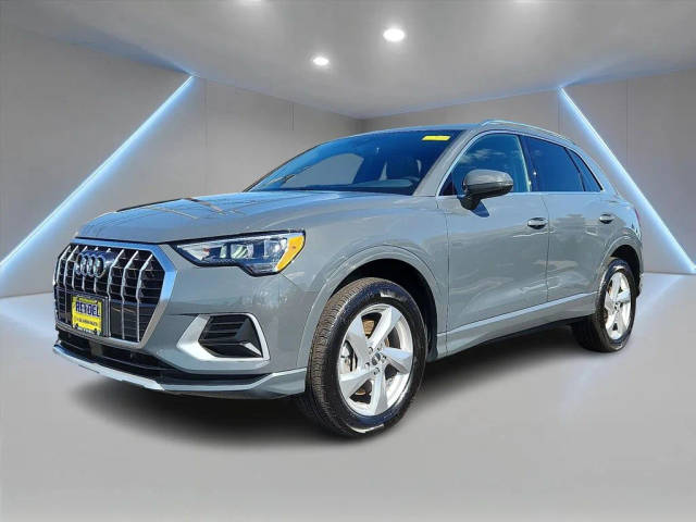 2020 Audi Q3 Premium AWD photo