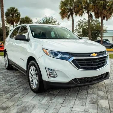 2020 Chevrolet Equinox LS FWD photo