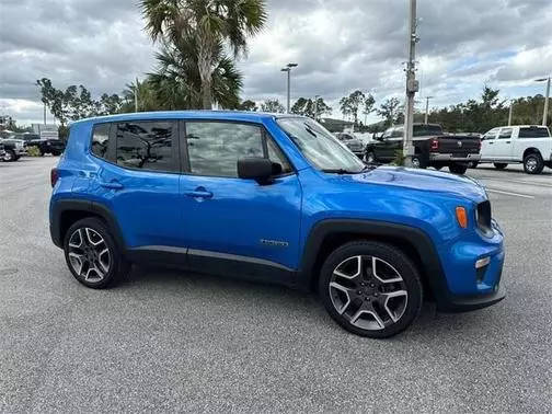 2020 Jeep Renegade Jeepster FWD photo