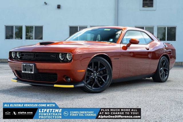 2020 Dodge Challenger R/T RWD photo