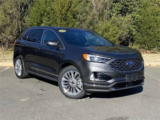 2020 Ford Edge Titanium AWD photo