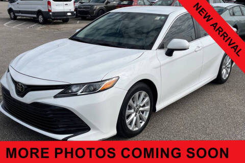 2020 Toyota Camry LE FWD photo