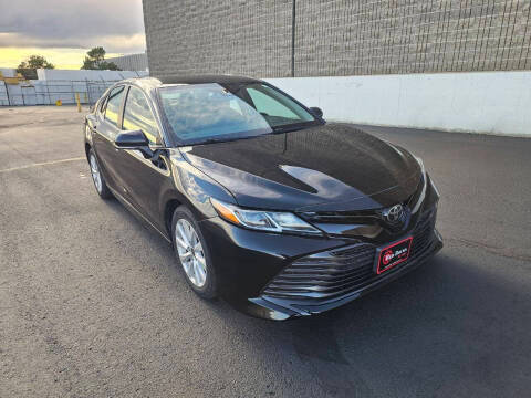 2020 Toyota Camry LE AWD photo