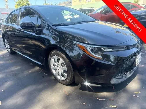 2020 Toyota Corolla LE FWD photo