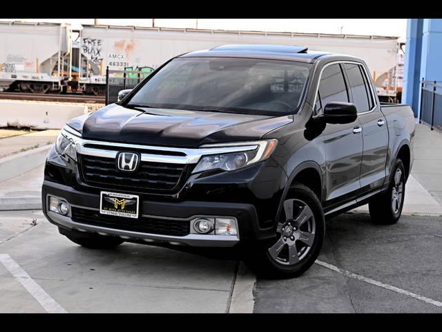 2020 Honda Ridgeline RTL-E AWD photo