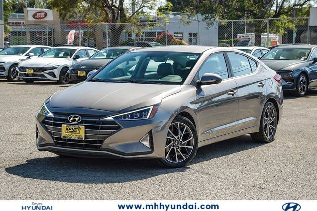 2020 Hyundai Elantra Limited FWD photo