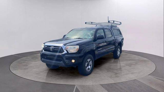 2015 Toyota Tacoma  4WD photo