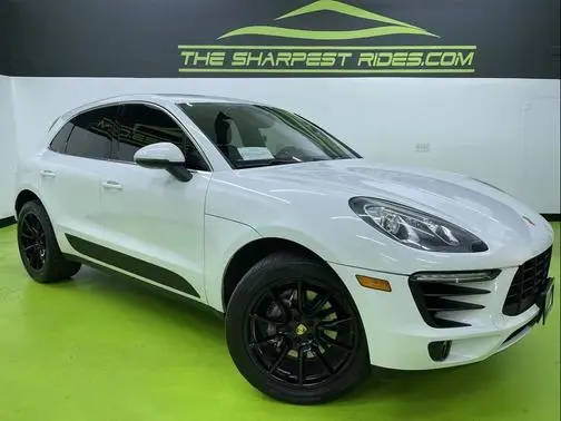 2017 Porsche Macan S AWD photo