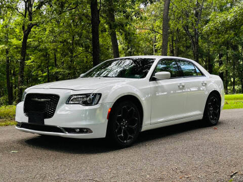 2019 Chrysler 300 300S RWD photo