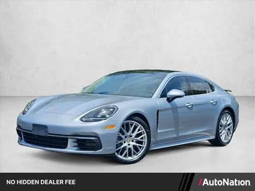 2018 Porsche Panamera 4S AWD photo