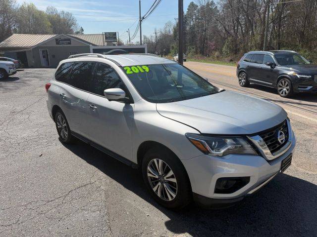 2019 Nissan Pathfinder SL 4WD photo