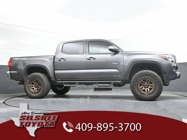 2016 Toyota Tacoma TRD Off Road 4WD photo