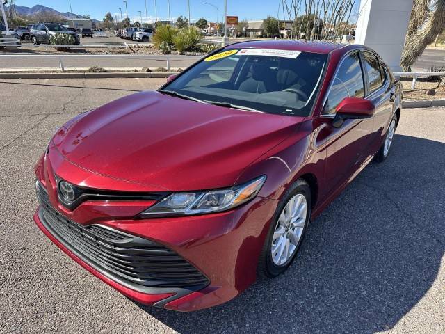 2020 Toyota Camry LE FWD photo