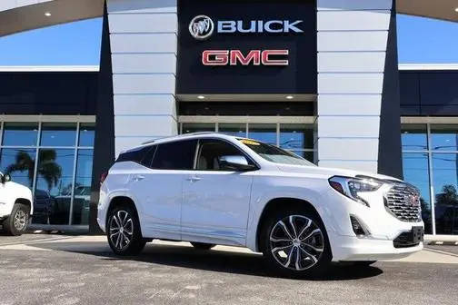 2020 GMC Terrain Denali FWD photo