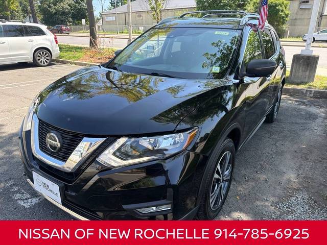 2020 Nissan Rogue SV AWD photo
