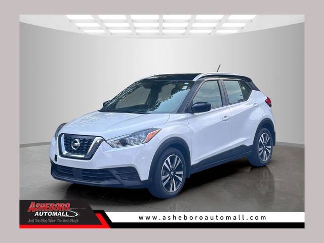 2020 Nissan Kicks SV FWD photo