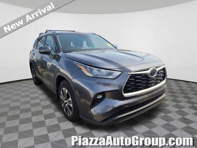2020 Toyota Highlander XLE AWD photo