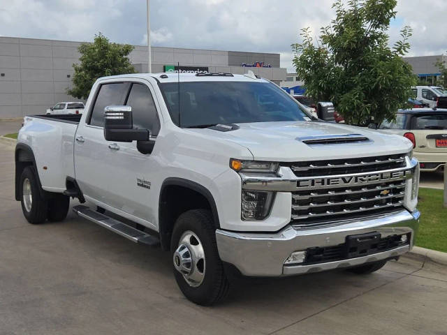 2020 Chevrolet Silverado 3500HD LTZ 4WD photo