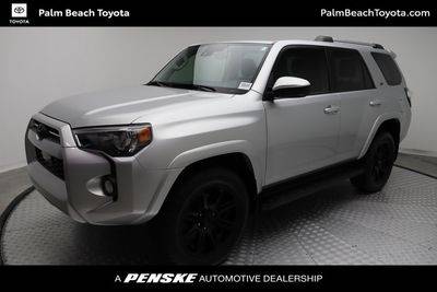 2020 Toyota 4Runner SR5 4WD photo