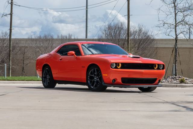 2020 Dodge Challenger R/T RWD photo