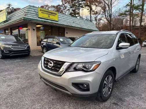 2019 Nissan Pathfinder SV FWD photo