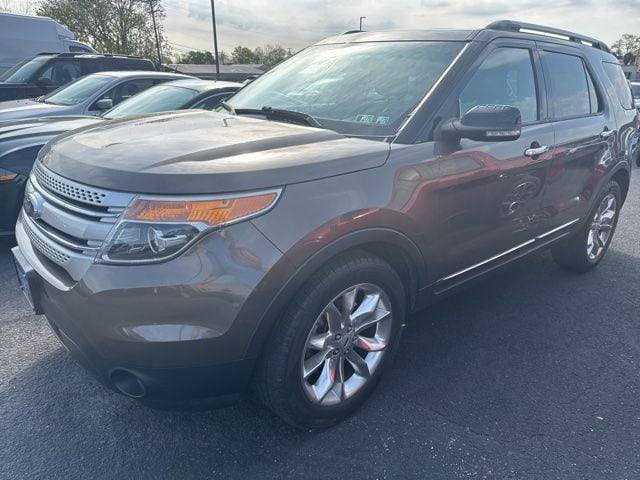 2015 Ford Explorer XLT 4WD photo