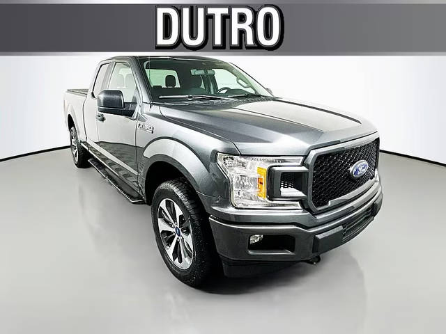 2020 Ford F-150 XL 4WD photo