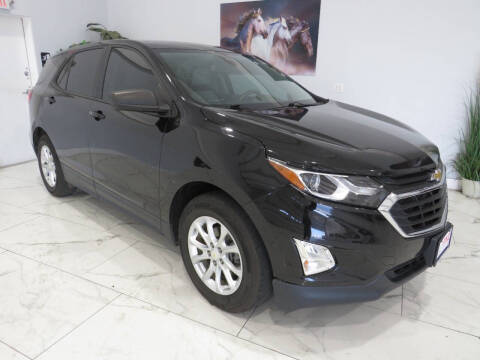 2020 Chevrolet Equinox LS FWD photo