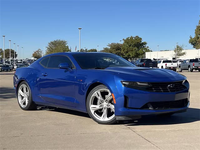 2020 Chevrolet Camaro LT1 RWD photo