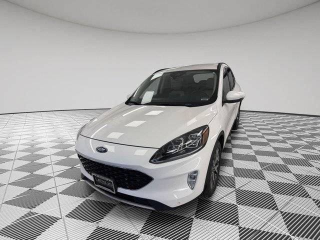 2020 Ford Escape Titanium AWD photo