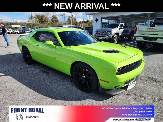 2015 Dodge Challenger R/T Scat Pack RWD photo