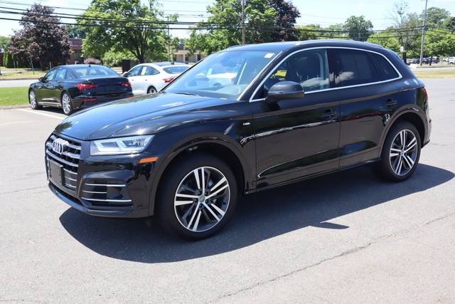 2020 Audi Q5 Premium Plus AWD photo