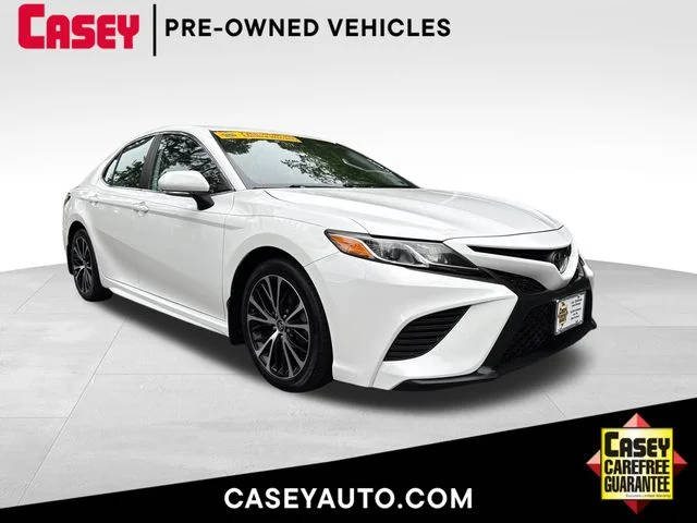 2020 Toyota Camry SE AWD photo