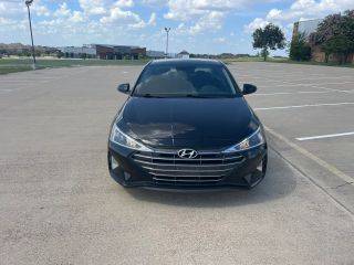 2020 Hyundai Elantra SEL FWD photo