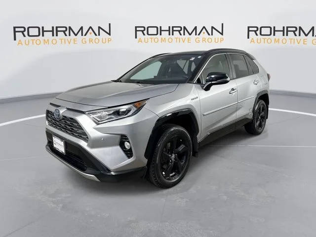 2020 Toyota RAV4 Hybrid XSE AWD photo