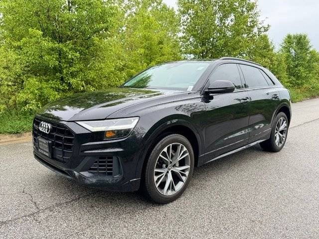 2020 Audi Q8 Premium AWD photo