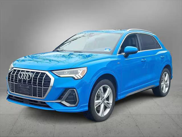 2020 Audi Q3 S line Premium Plus AWD photo