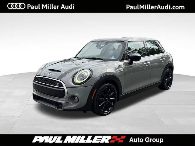 2021 MINI Hardtop 4 Door Cooper S FWD photo