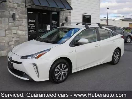 2020 Toyota Prius LE AWD photo