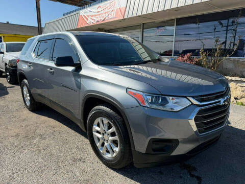 2020 Chevrolet Traverse LS FWD photo