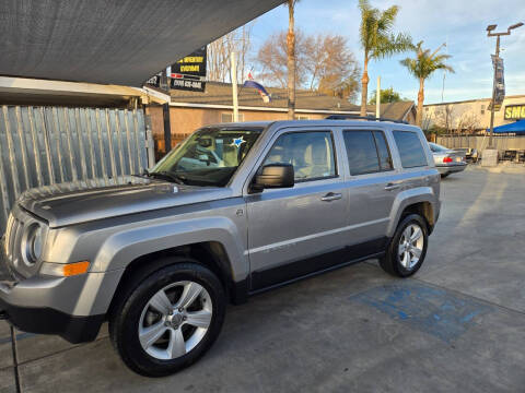 2015 Jeep Patriot Latitude 4WD photo