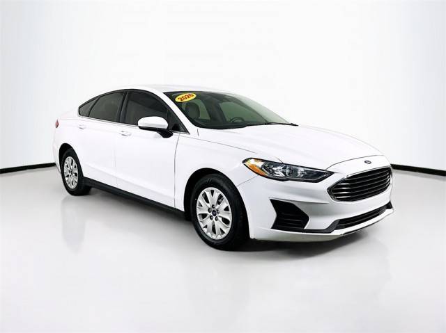 2020 Ford Fusion S FWD photo