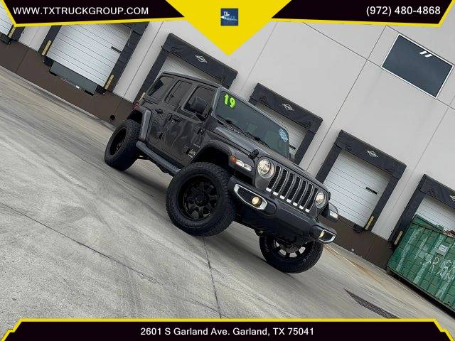 2019 Jeep Wrangler Unlimited Sahara 4WD photo