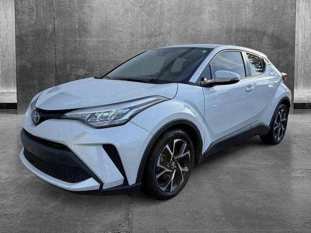 2020 Toyota C-HR XLE FWD photo