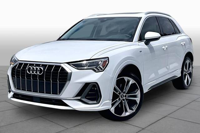 2020 Audi Q3 S line Premium Plus AWD photo