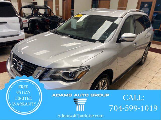 2019 Nissan Pathfinder SL 4WD photo