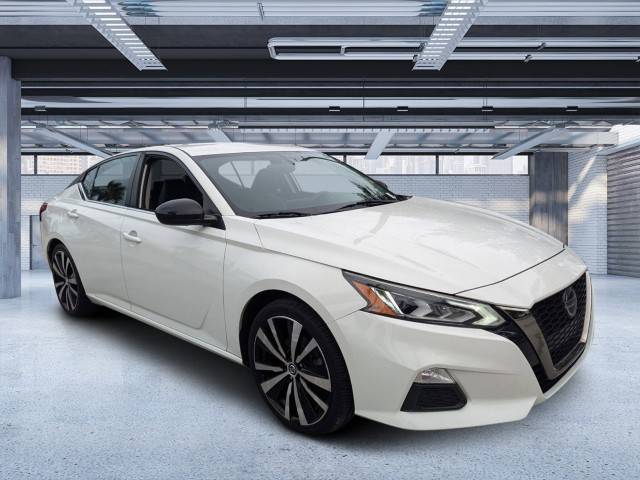 2019 Nissan Altima 2.5 SR FWD photo