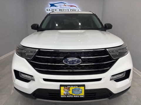 2020 Ford Explorer XLT 4WD photo